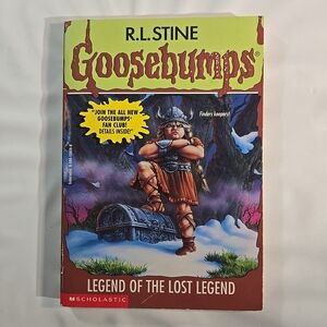 R.L. Stine Goosebumps "Legend of the Lost Legend" - Yellow Cover